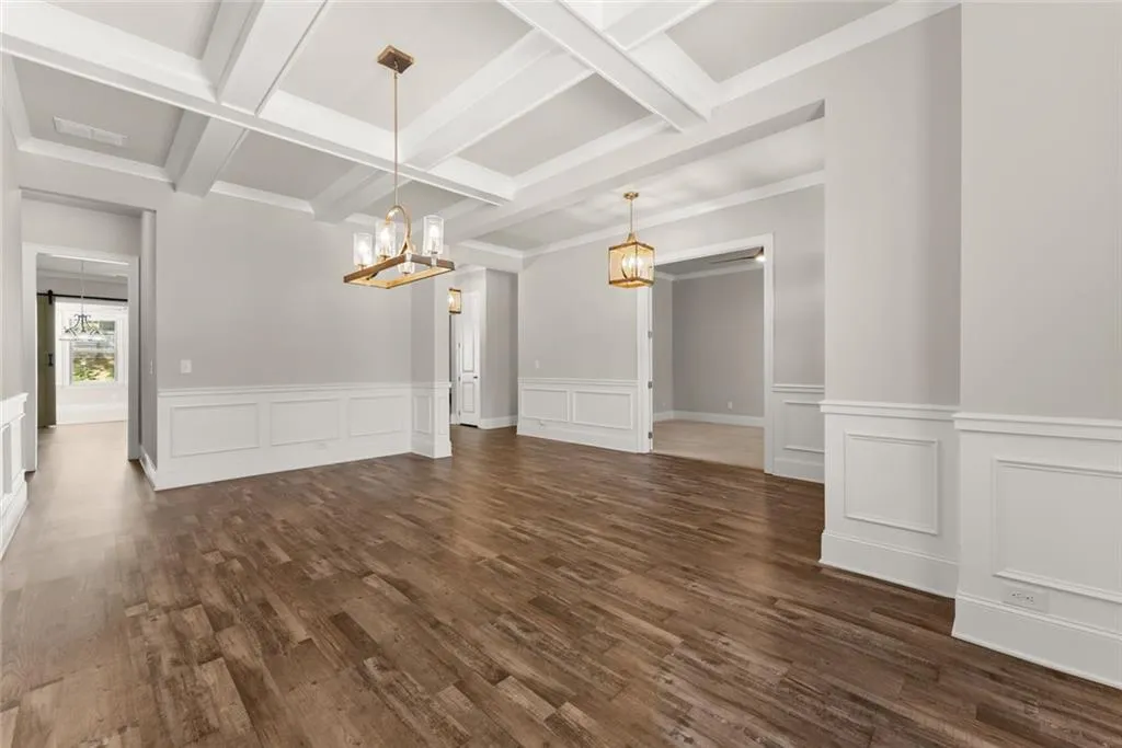 Buford, Georgia 30519, United States, 5 Bedrooms Bedrooms, ,4 BathroomsBathrooms,Residential,Active,223075