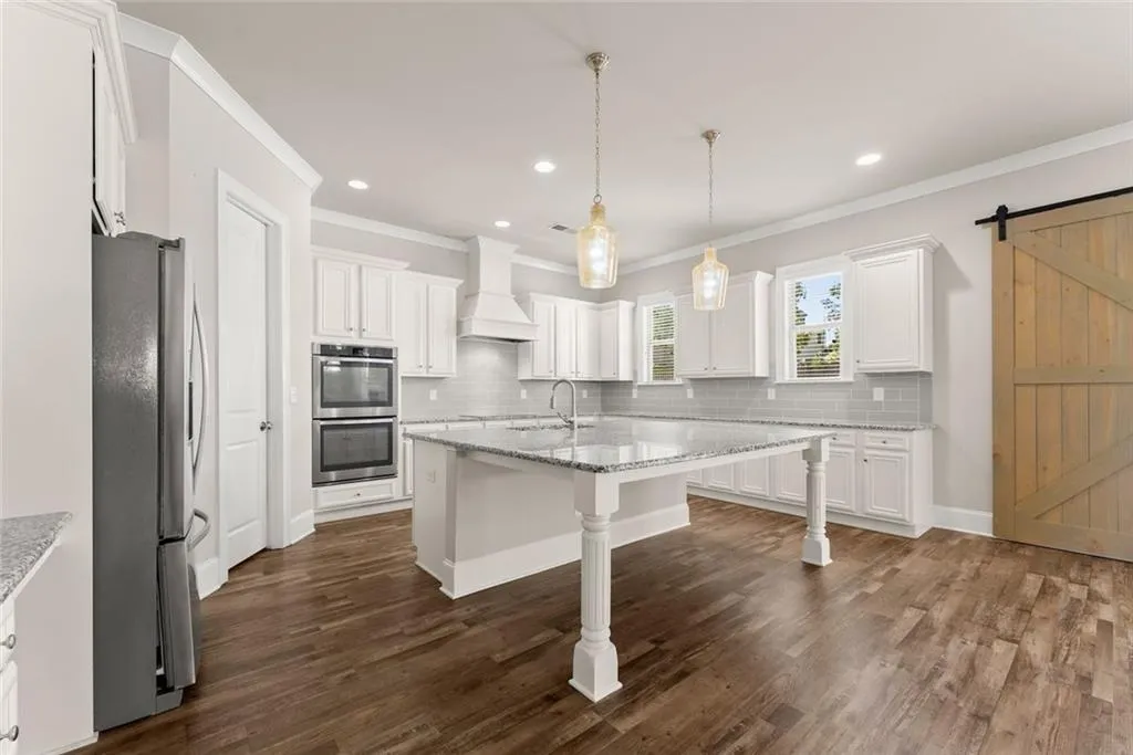 Buford, Georgia 30519, United States, 5 Bedrooms Bedrooms, ,4 BathroomsBathrooms,Residential,Active,223075