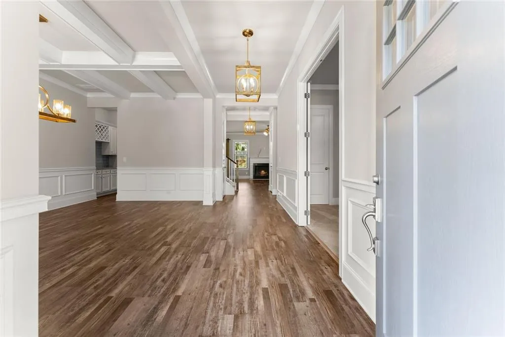 Buford, Georgia 30519, United States, 5 Bedrooms Bedrooms, ,4 BathroomsBathrooms,Residential,Active,223075