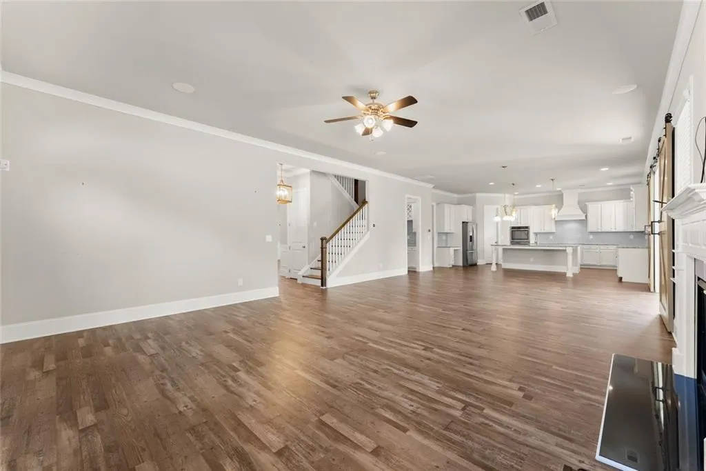 Buford, Georgia 30519, United States, 5 Bedrooms Bedrooms, ,4 BathroomsBathrooms,Residential,Active,223075