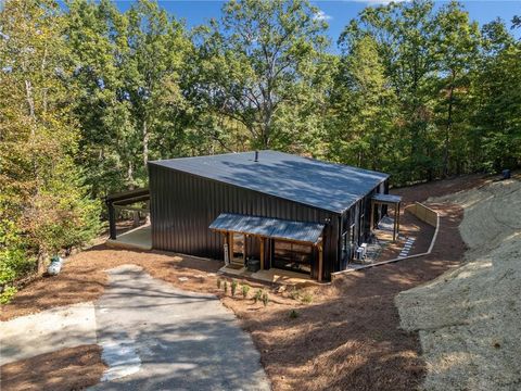 A home in Dahlonega