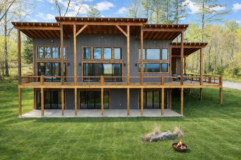 391 Sunrock Mountain Road Blue Ridge GA 30513