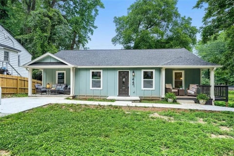Homes For Sale - 447 Birney Street<br/> Marietta, GA 30060