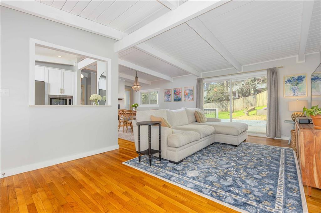 2474 Skyland Trail NE