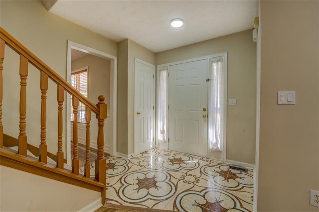 2436 Green Hollow Court, Conyers, Georgia image 3