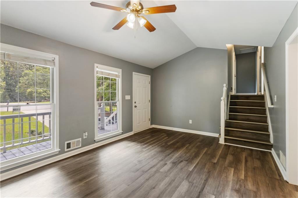 107 Little John Way
