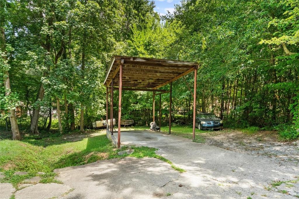 213 Gwendolyn Lee Lane