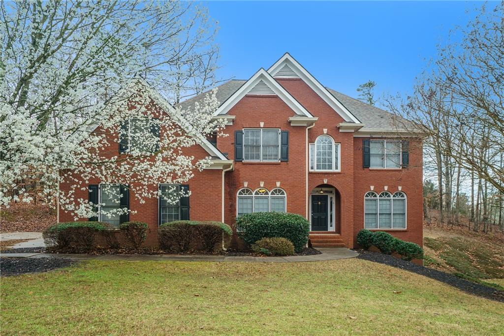 3502 Crown Peak Court, Suwanee, Georgia image 1