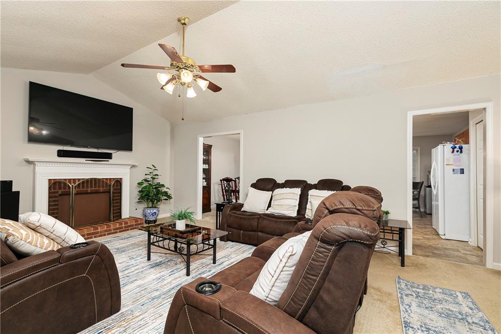 5216 Glendora Court