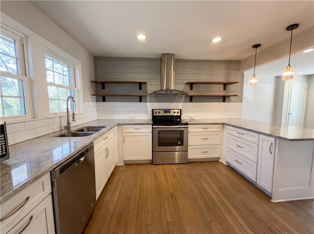 2797 Gresham Road SE