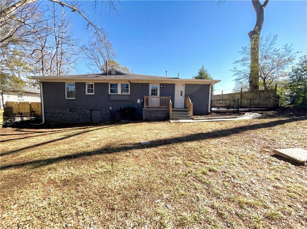 2797 Gresham Road SE