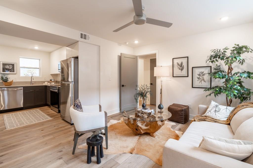 Photo 1 of 18 — 1200 14th Place NE 101, Atlanta, GA 30309