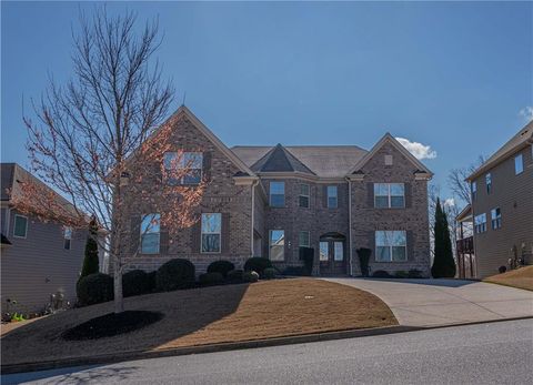 Homes For Sale - 905 Stonekirk Court<br/> Alpharetta, GA 30004