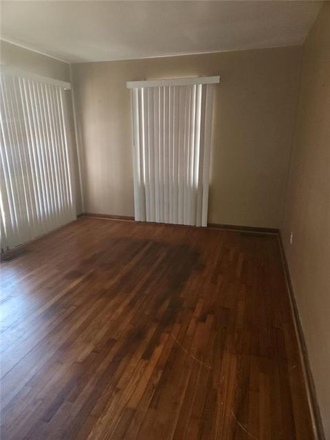 2513 Graywall Street East Point GA 30344