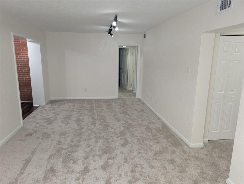 250 Little Street D105