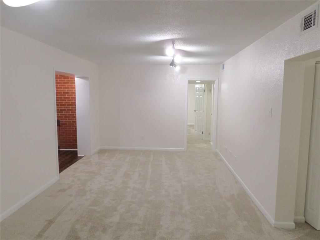 250 Little Street D105