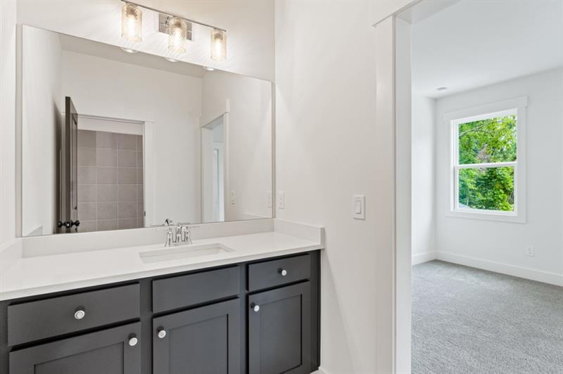 Gainesville, Georgia, 30506, United States, 5 Bedrooms Bedrooms, ,5 BathroomsBathrooms,Residential,Active,2042687