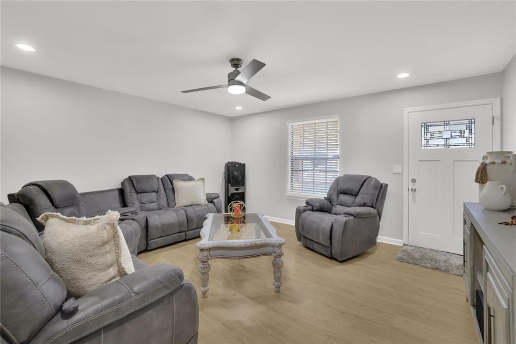 ROLLING RIDGE 1 - Residential