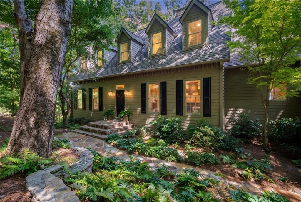 1104 Ridgeview Drive