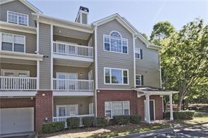 8102 WOODLAND Lane 8102