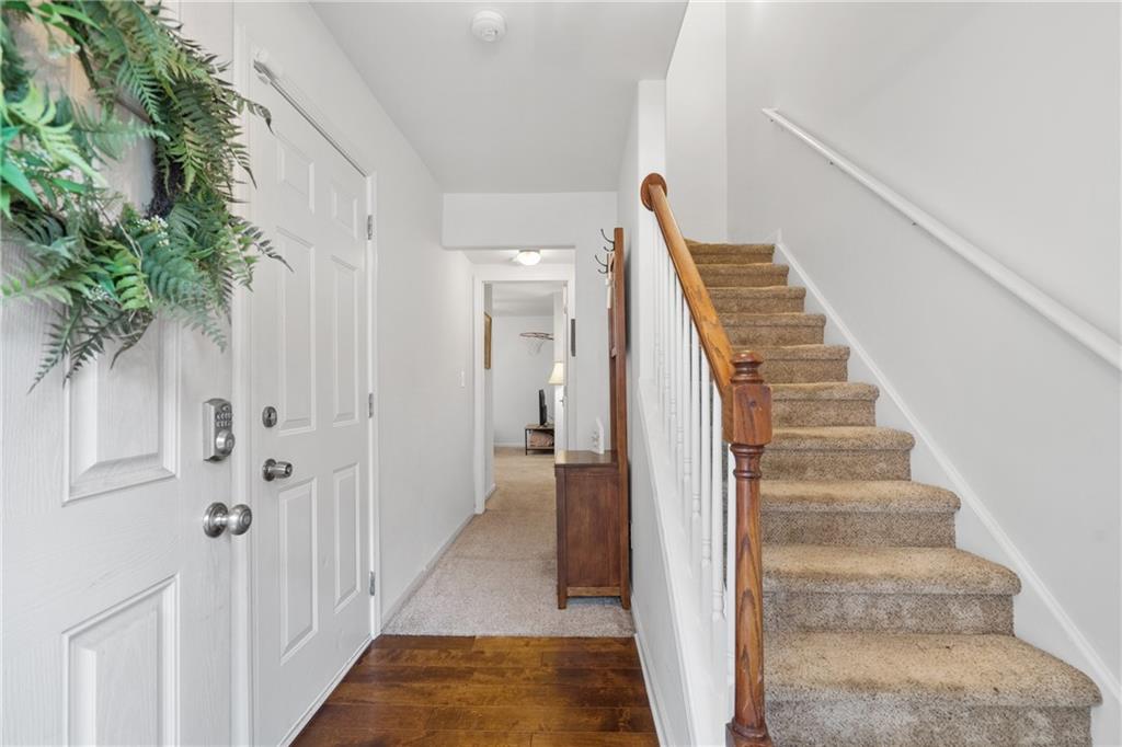 632 Plaza Drive SE 6