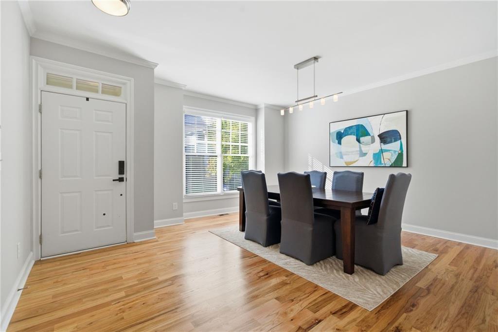 1433 Dupont Commons Circle NW