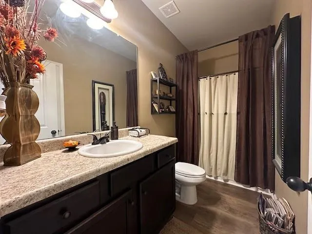 Union City, Georgia 30291, United States, 4 Bedrooms Bedrooms, ,3 BathroomsBathrooms,Residential,Pending,21327