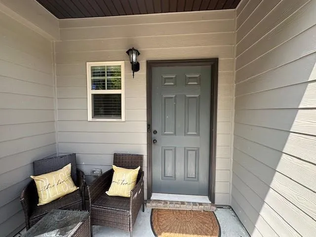 Union City, Georgia 30291, United States, 4 Bedrooms Bedrooms, ,3 BathroomsBathrooms,Residential,Pending,21327