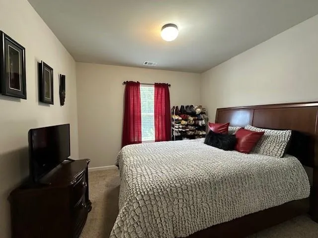 Union City, Georgia 30291, United States, 4 Bedrooms Bedrooms, ,3 BathroomsBathrooms,Residential,Pending,21327