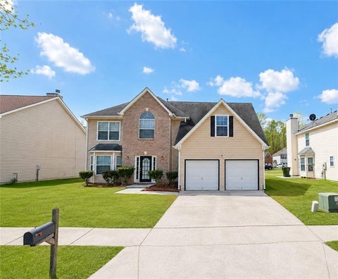 Homes For Sale - 4455 Ivy Fork Drive<br/> Loganville, GA 30052