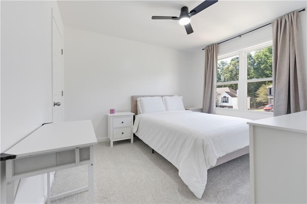 Eagle Glen - Residential