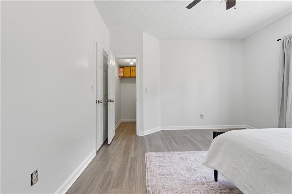 Eagle Glen - Residential