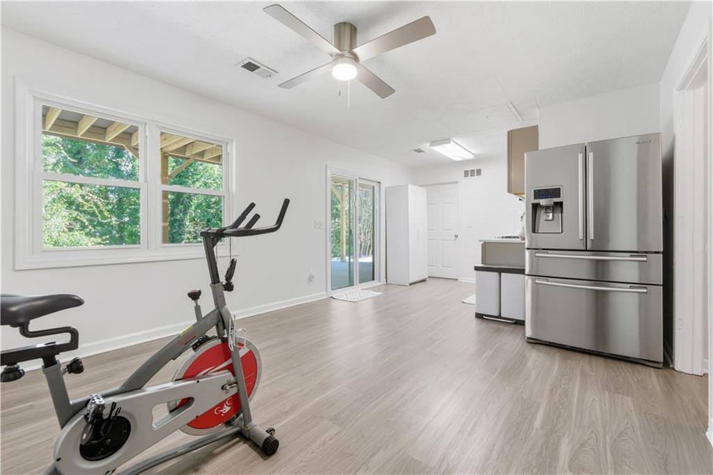 Eagle Glen - Residential