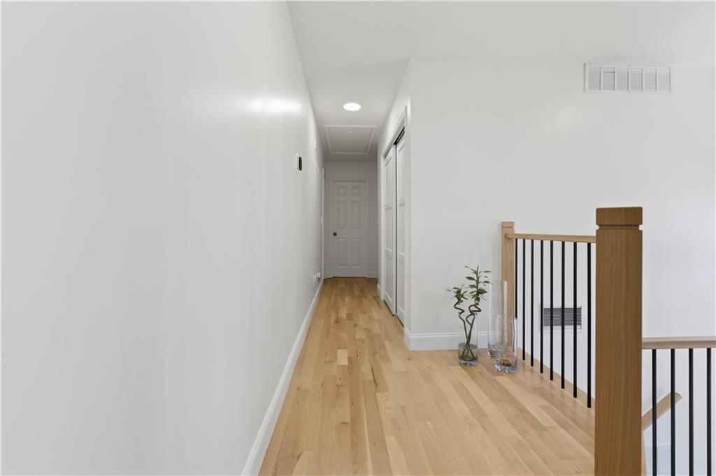 Eagle Glen - Residential