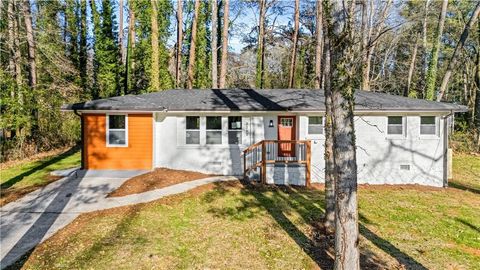 Photo of 3252 Pinehill Drive, Decatur, GA 30032 (MLS # 7707066)