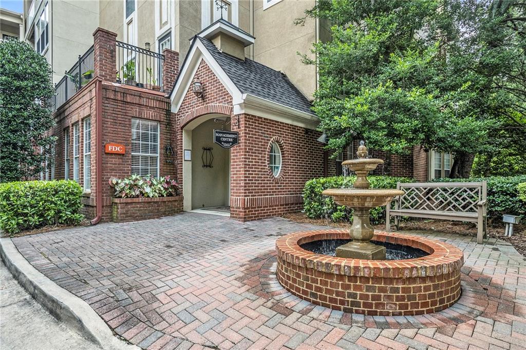 1234 Westchester Ridge