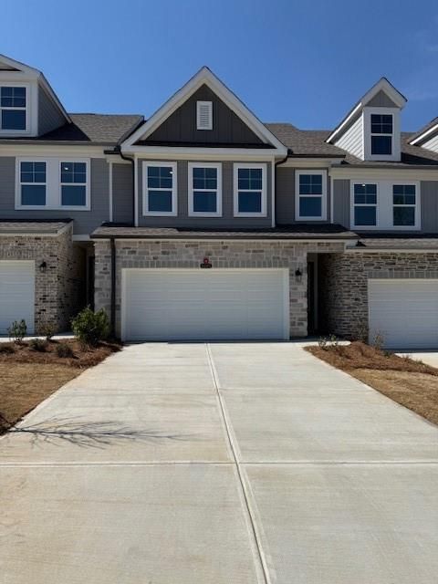 Townhouse For Sale - 6145 Molo Lane Ln<br/> Cumming, GA 30041