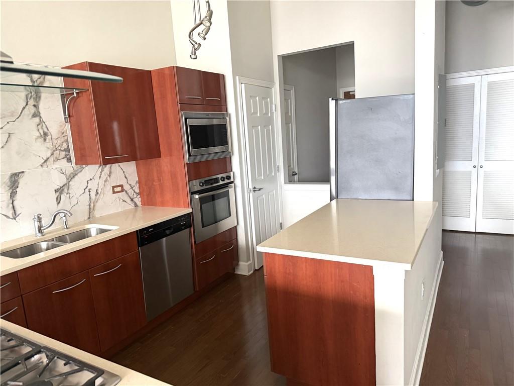 3820 Roswell Road NE 902