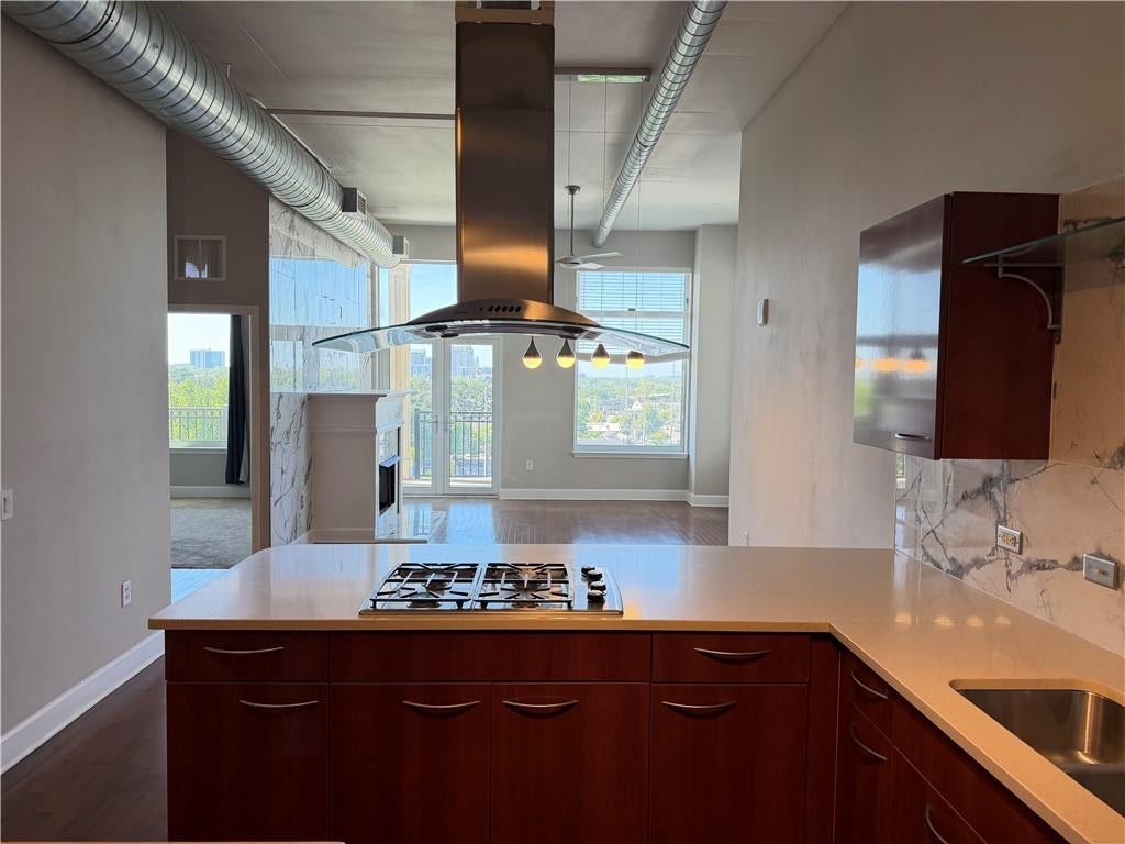 3820 Roswell Road NE 902