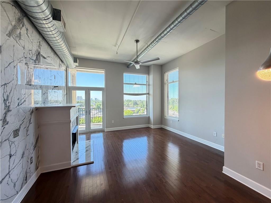 3820 Roswell Road NE 902