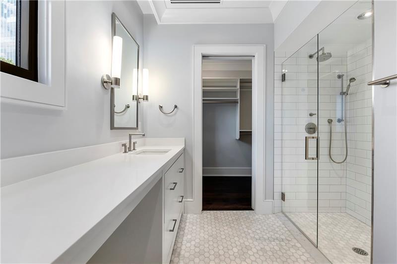 3376 Peachtree Road #1, Atlanta, Georgia image 41