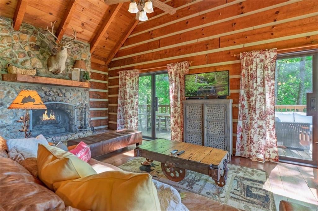 1049 Rockwater Road