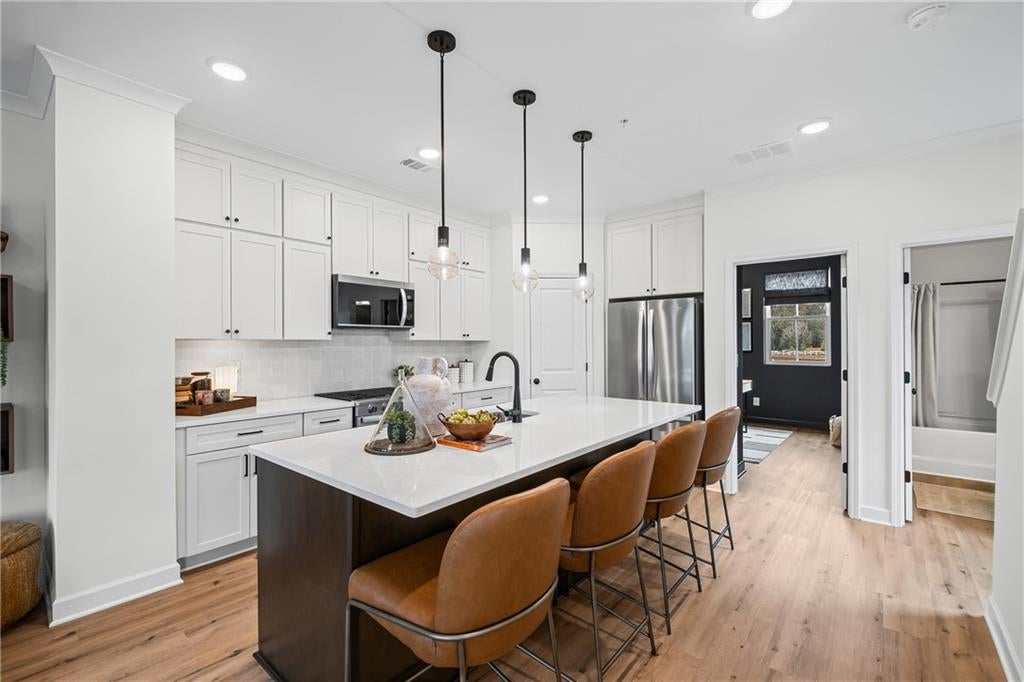228 Village Overlook L1