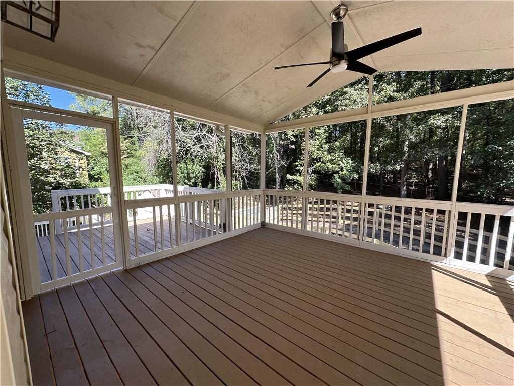 HICKORY BLUFF - Residential