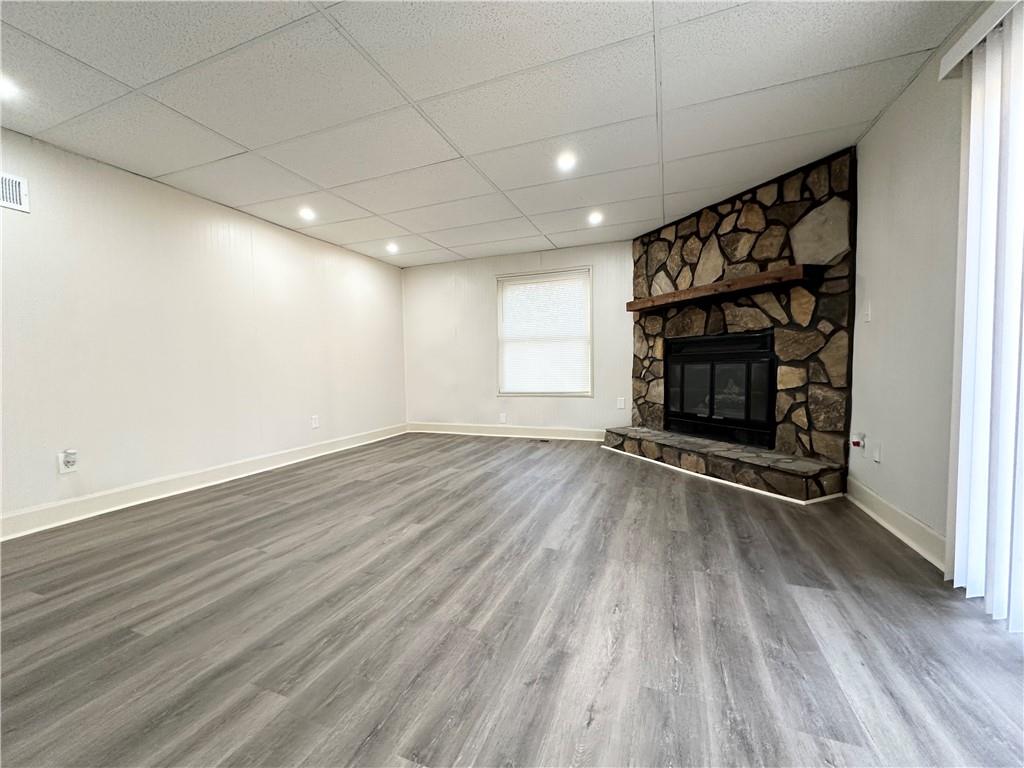 HICKORY BLUFF - Residential