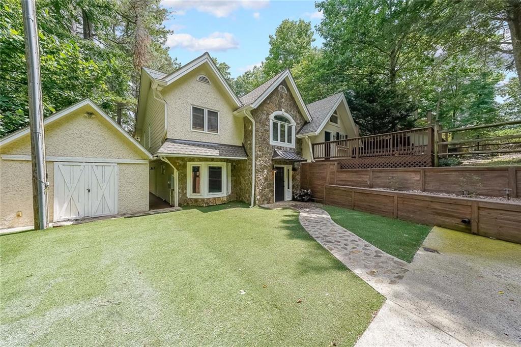 835 Timber Lake Trail