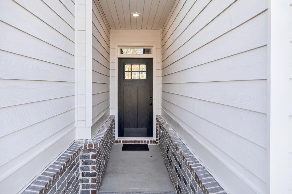 562 Madison Street 110