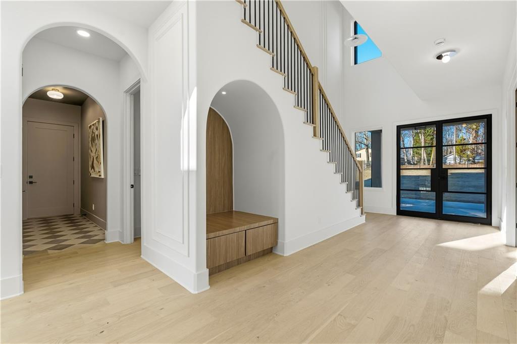 210 Simonton Road SW