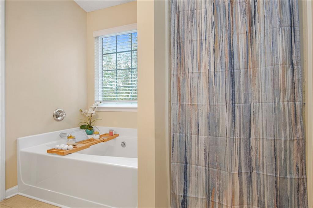 2521 Capella Circle, Atlanta, Georgia image 15