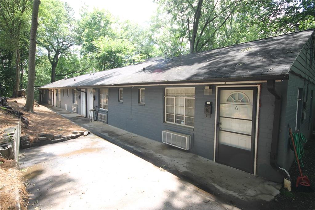 758 Saint Charles Avenue 4